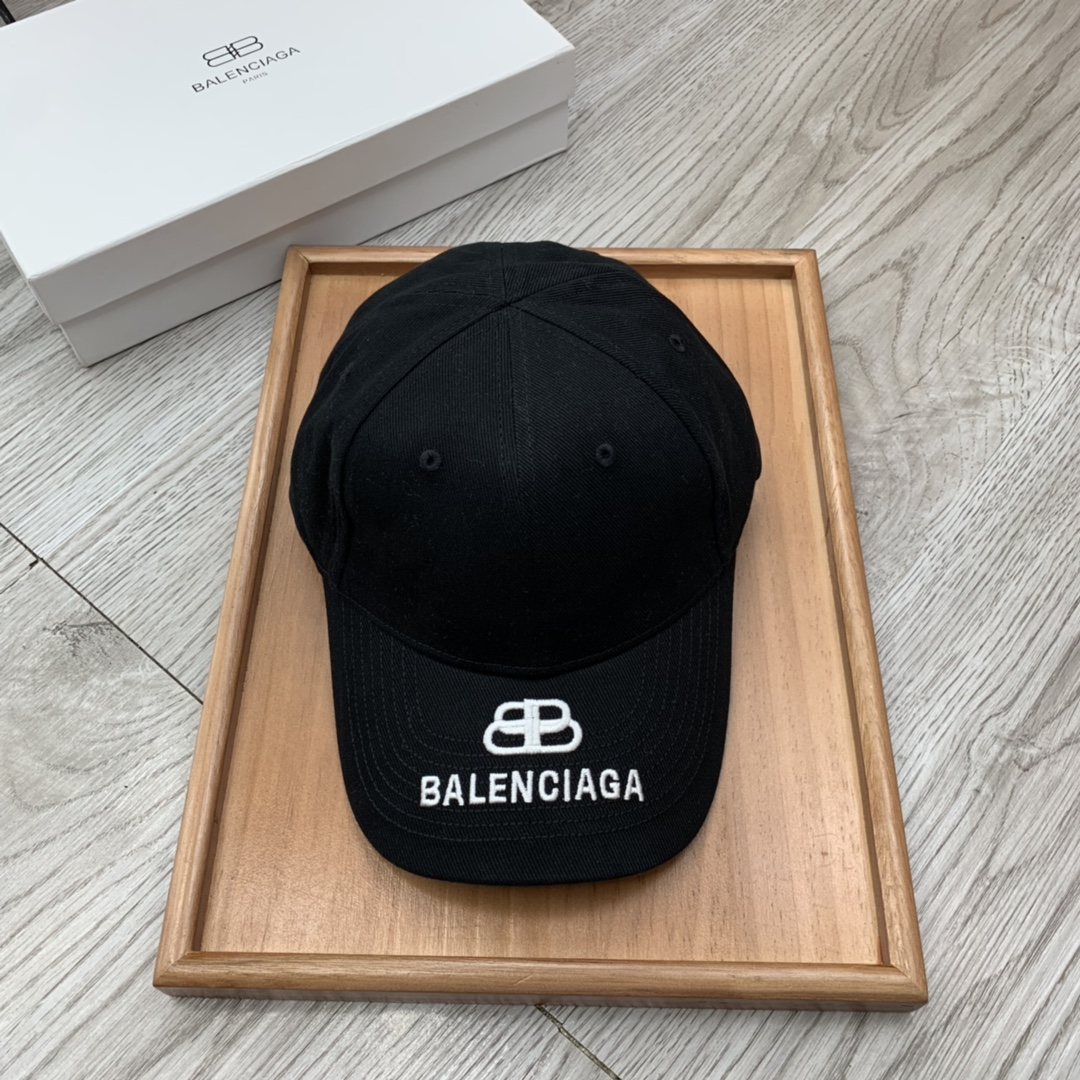 Balenciaga Logo Cap In Black - Soul Replicas