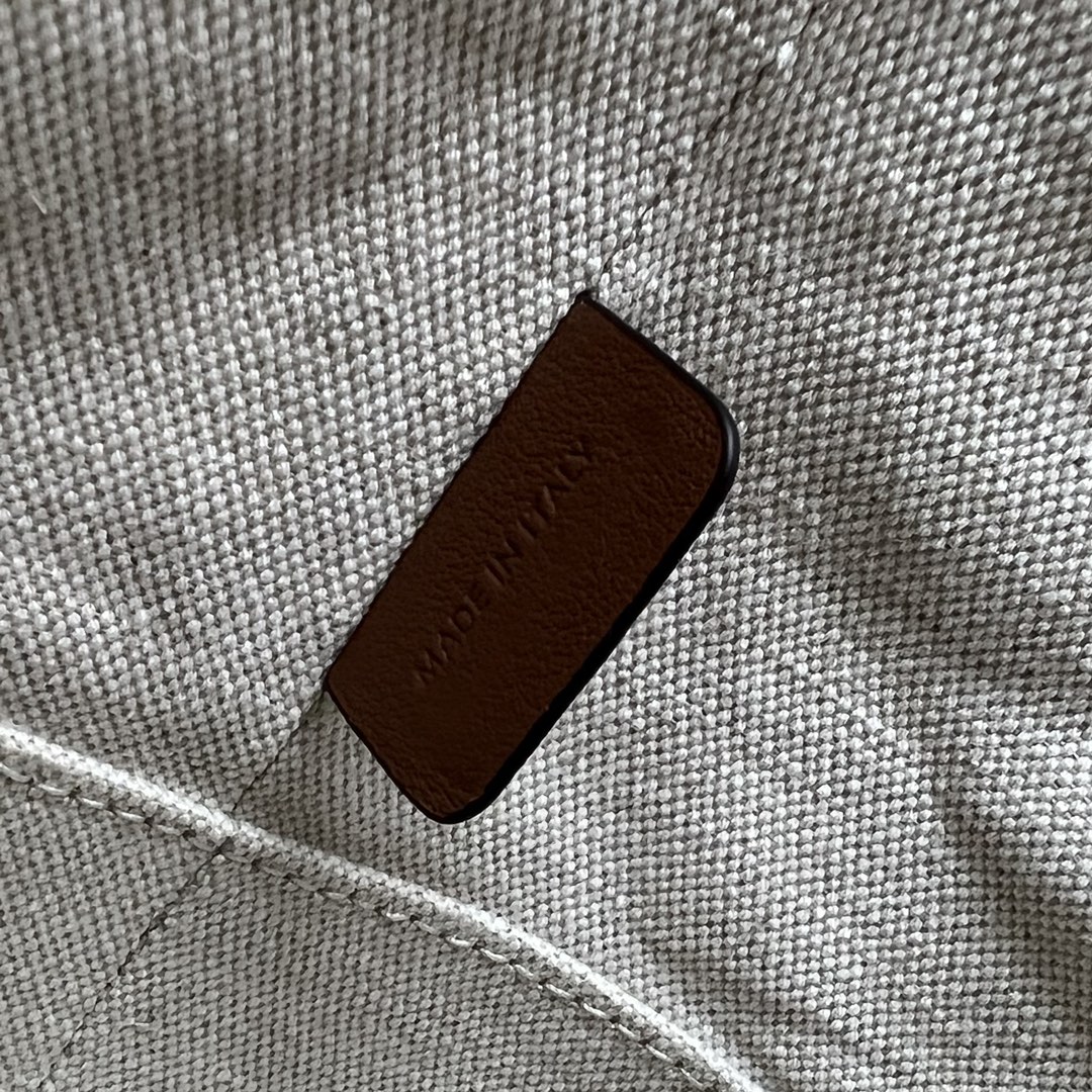 Celine Small Bucket Cuir Triomphe In Textile Natural / Tan For Women 9in/22cm 198242EFL.02NT - Soul Replicas