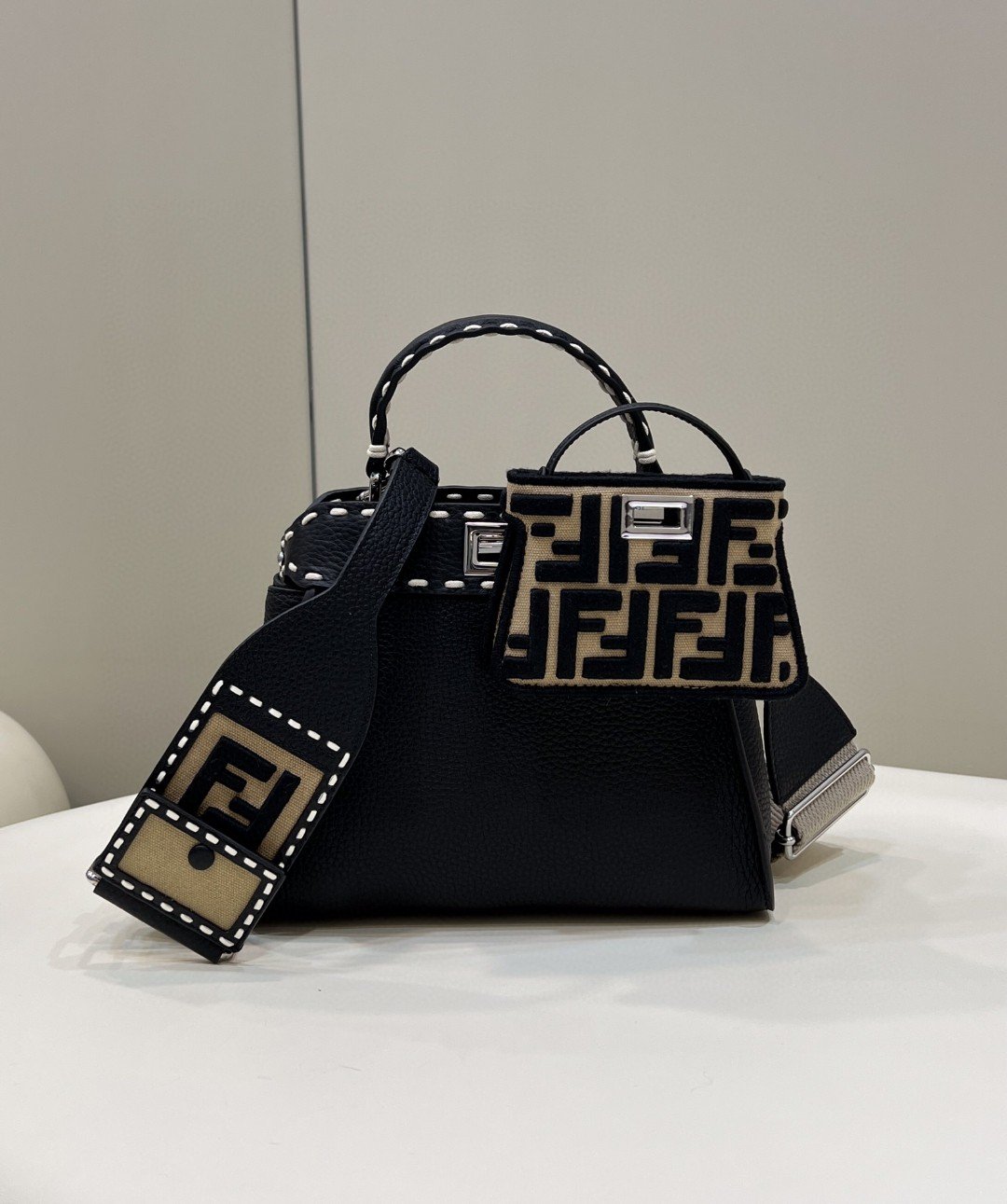 Fendi Peekaboo Small Black Bag For Woman 23cm/9in - Soul Replicas