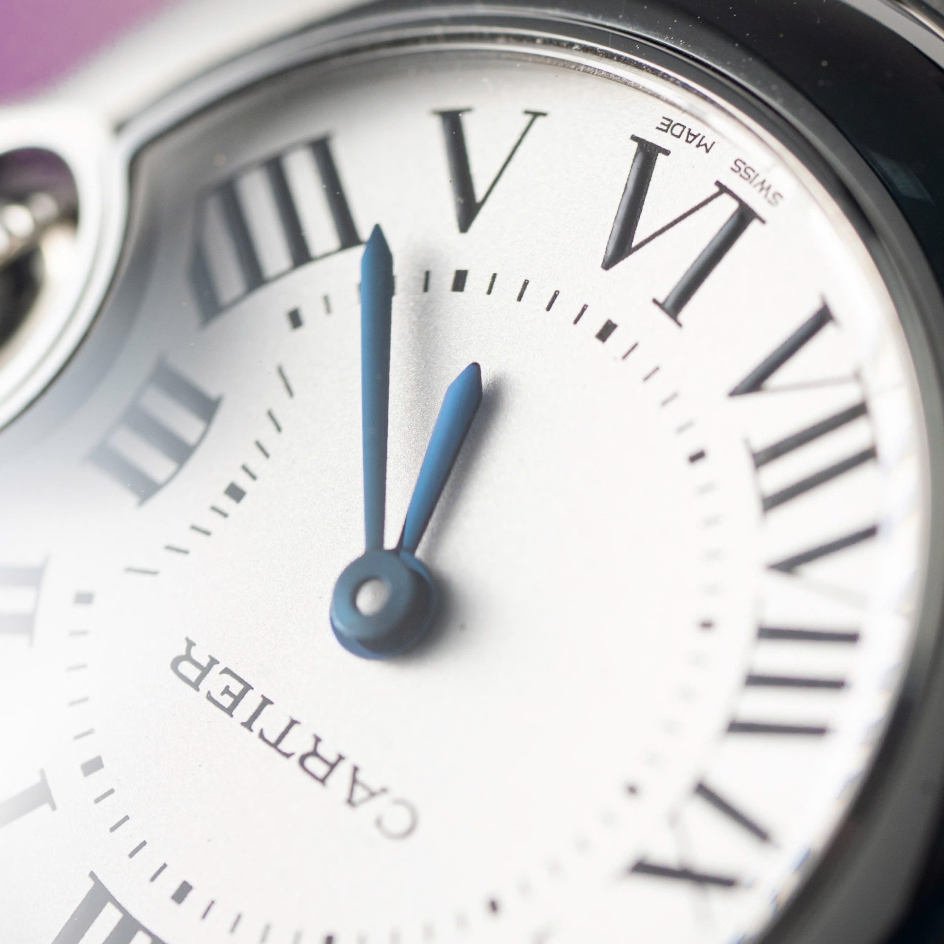 Cartier Ballon Bleu Women-s Replica Watch Swiss Quartz Movement Metal Strap 28mm - Soul Replicas