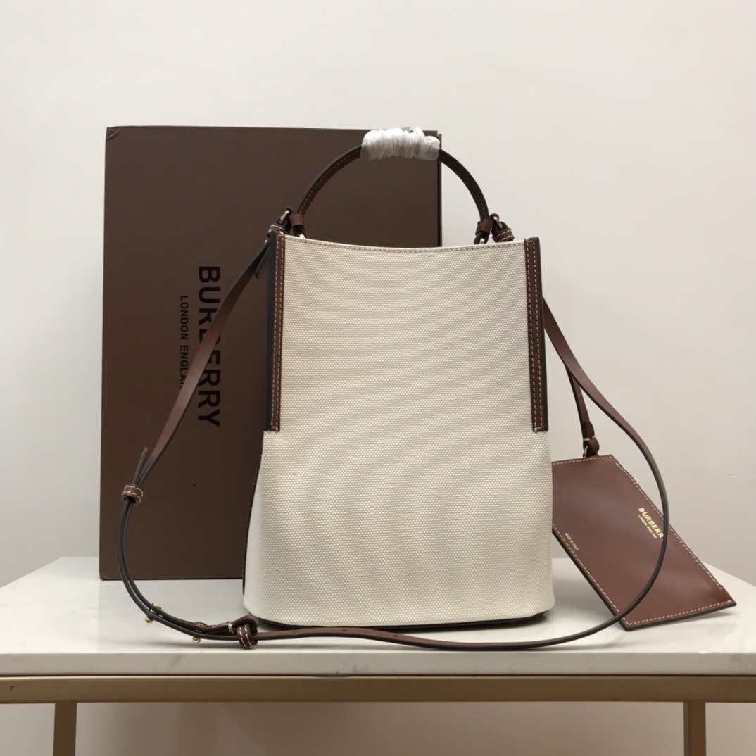 Burberry PeGucciy Small Canvas Bag Red For Women. Women-s Bags 9.8in/25cm - Soul Replicas