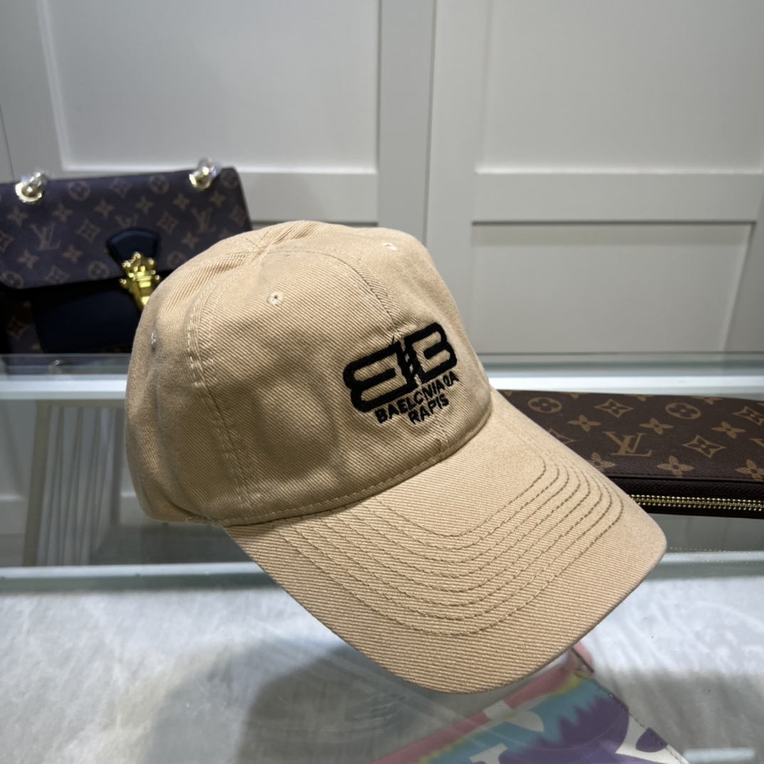 Balenciaga BB Paris Icon Cap Cream Cap 704105410B20936 - Soul Replicas