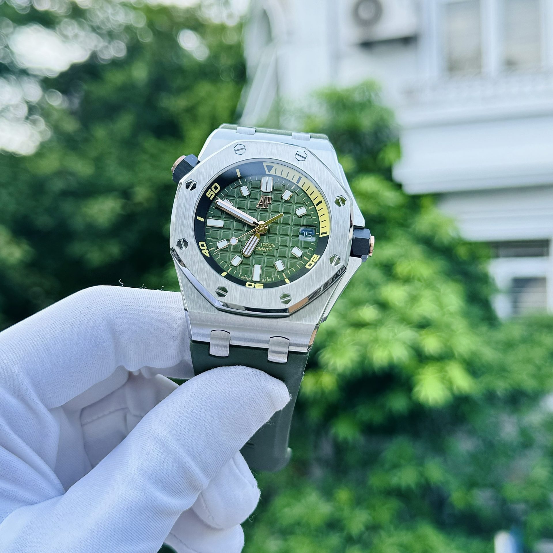 Audemars Piguet Replica Watches Royal Oak 15720ST Green Dial IP Factory 42mm - Soul Replicas