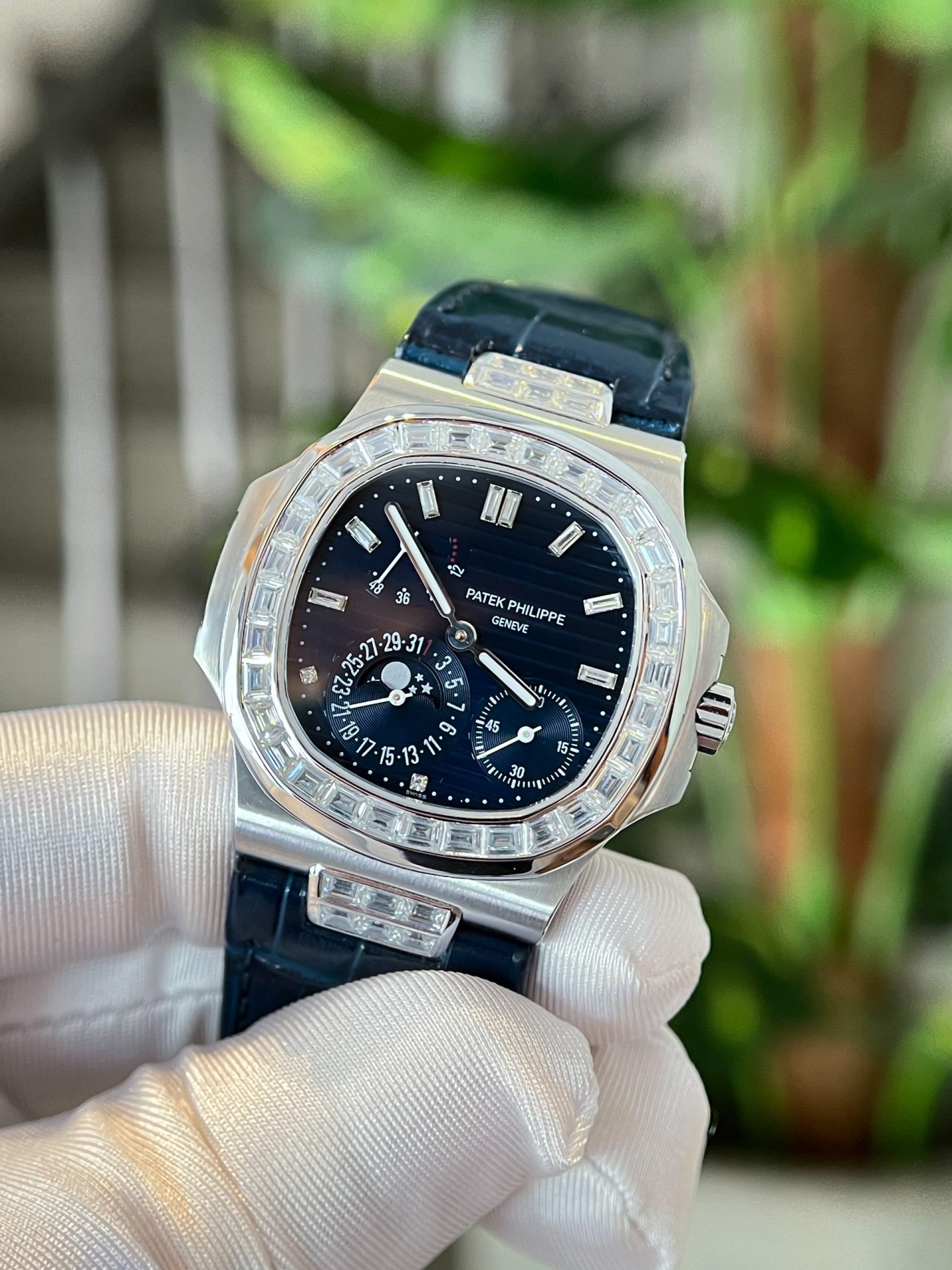 Patek Philippe Replica Watch Nautilus 5724 Custom Moissanite Diamonds Leather Strap 40mm - Soul Replicas