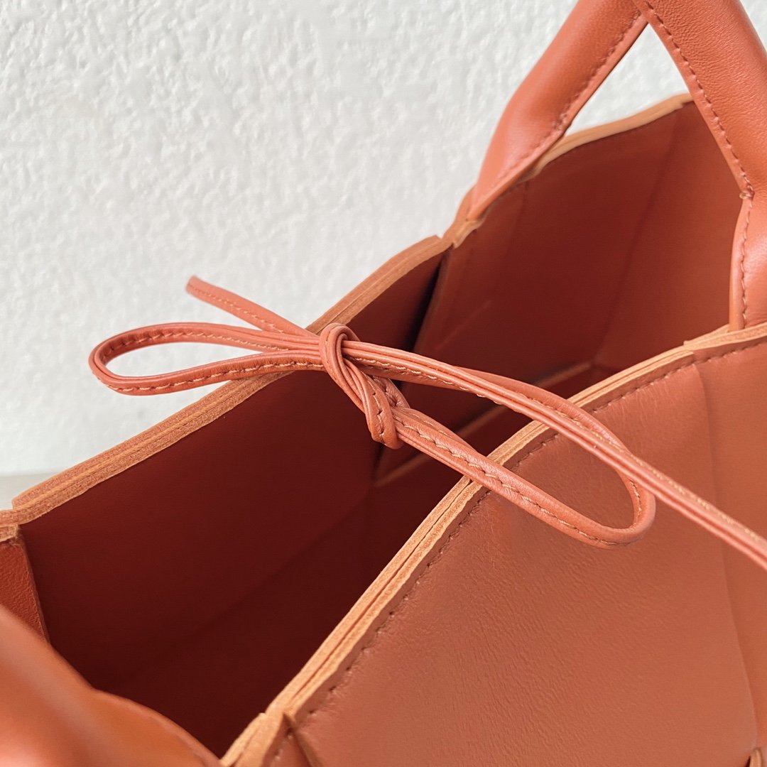 Bottega Veneta Arco Tote Bag For Women 16.14in/41cm In Brown 609175VMAY37660 - Soul Replicas