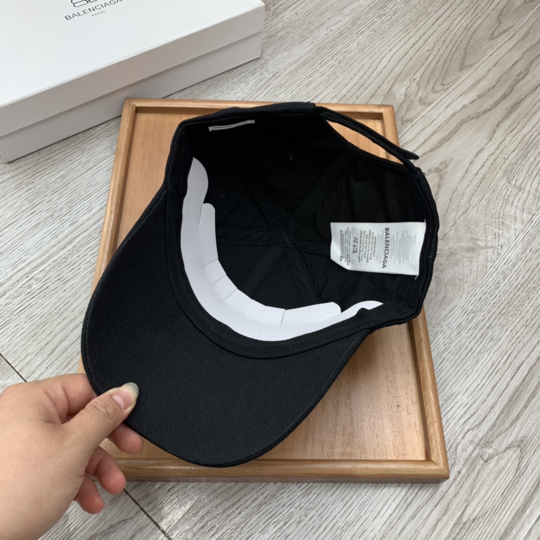 Balenciaga Logo Cap In Black - Soul Replicas
