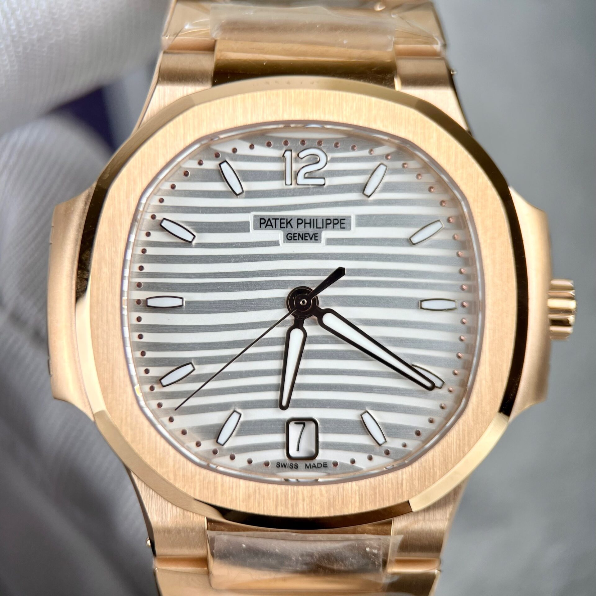 Patek Philippe Replica Watch Nautilus 7118 Rose Gold 3K Factory 35.2mm - Soul Replicas
