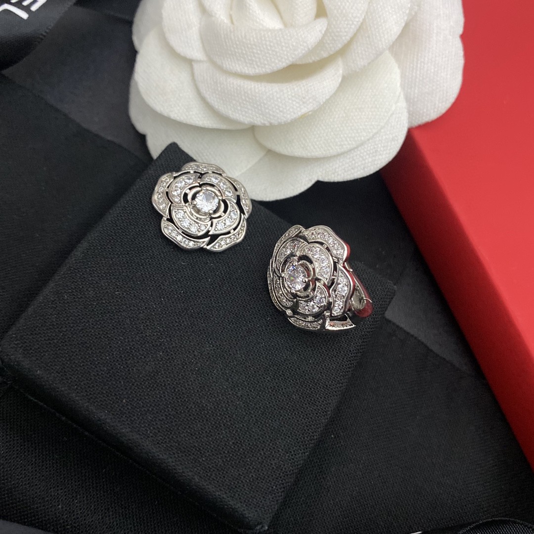 Chanel Earrings - Soul Replicas