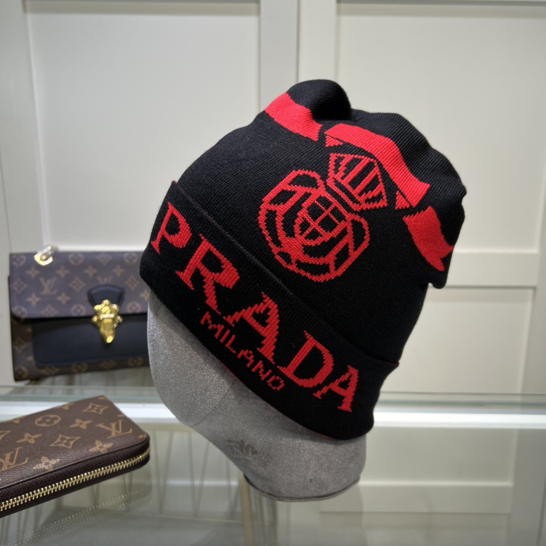 Prada Beanie In Black - Soul Replicas