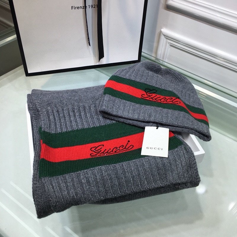 Gucci Beanie & Scarf Set In Grey - Soul Replicas