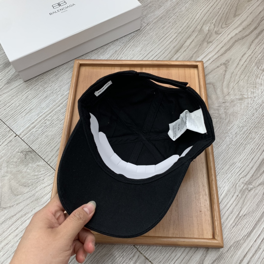 Balenciaga Logo Cap In Black - Soul Replicas