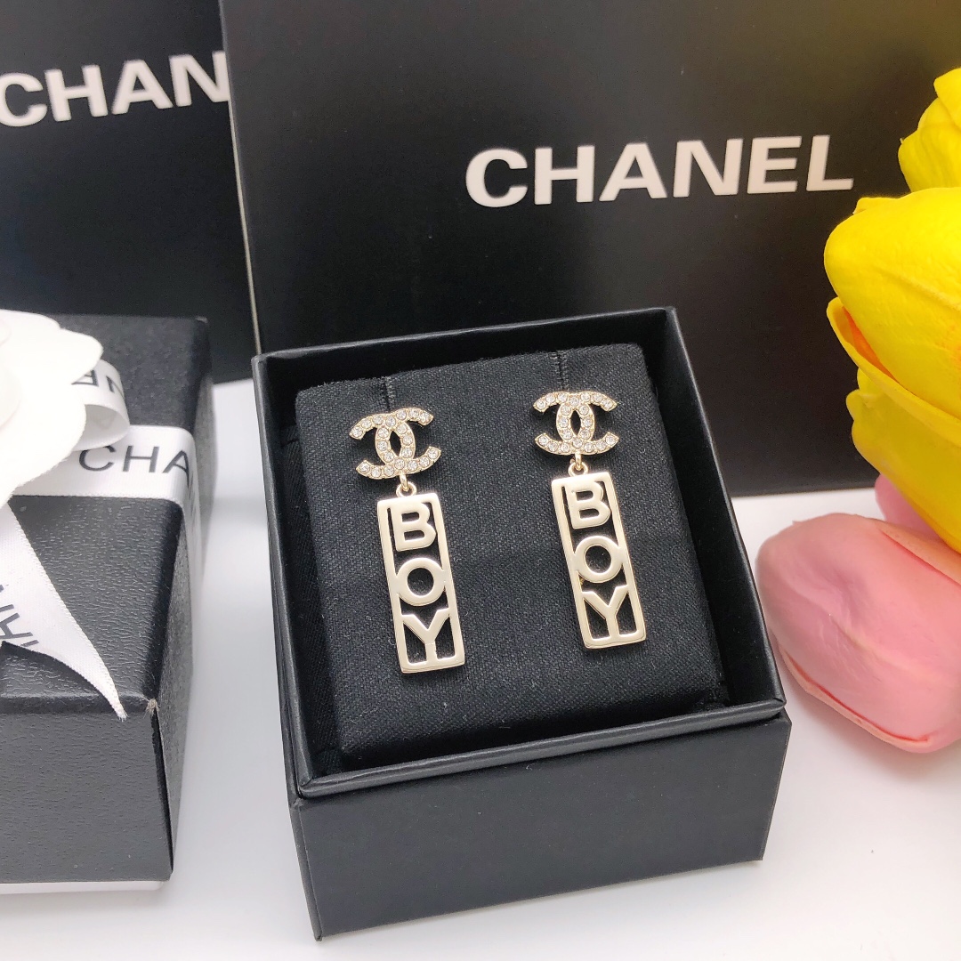 Chanel Earrings - Soul Replicas