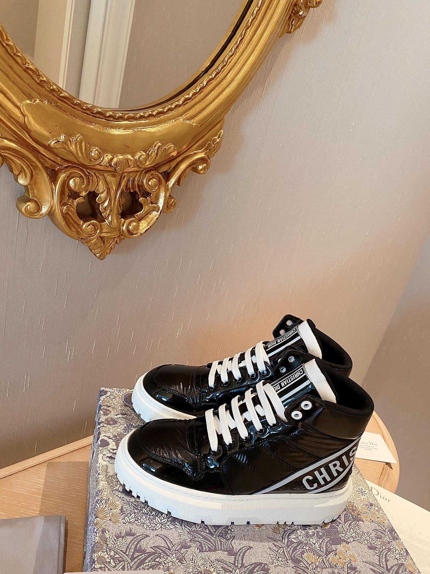 Christian Dior D-Player Patent-Trim Black For Women CD - Soul Replicas