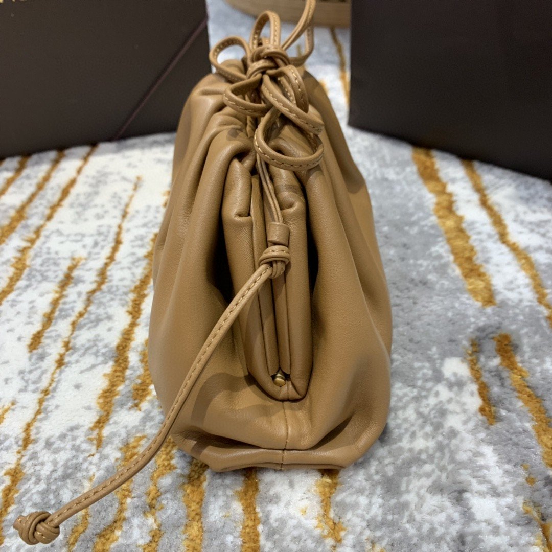 Bottega Veneta Mini Pouch For Women 8.6in/22cm In Brown 585852VCP402618 - Soul Replicas