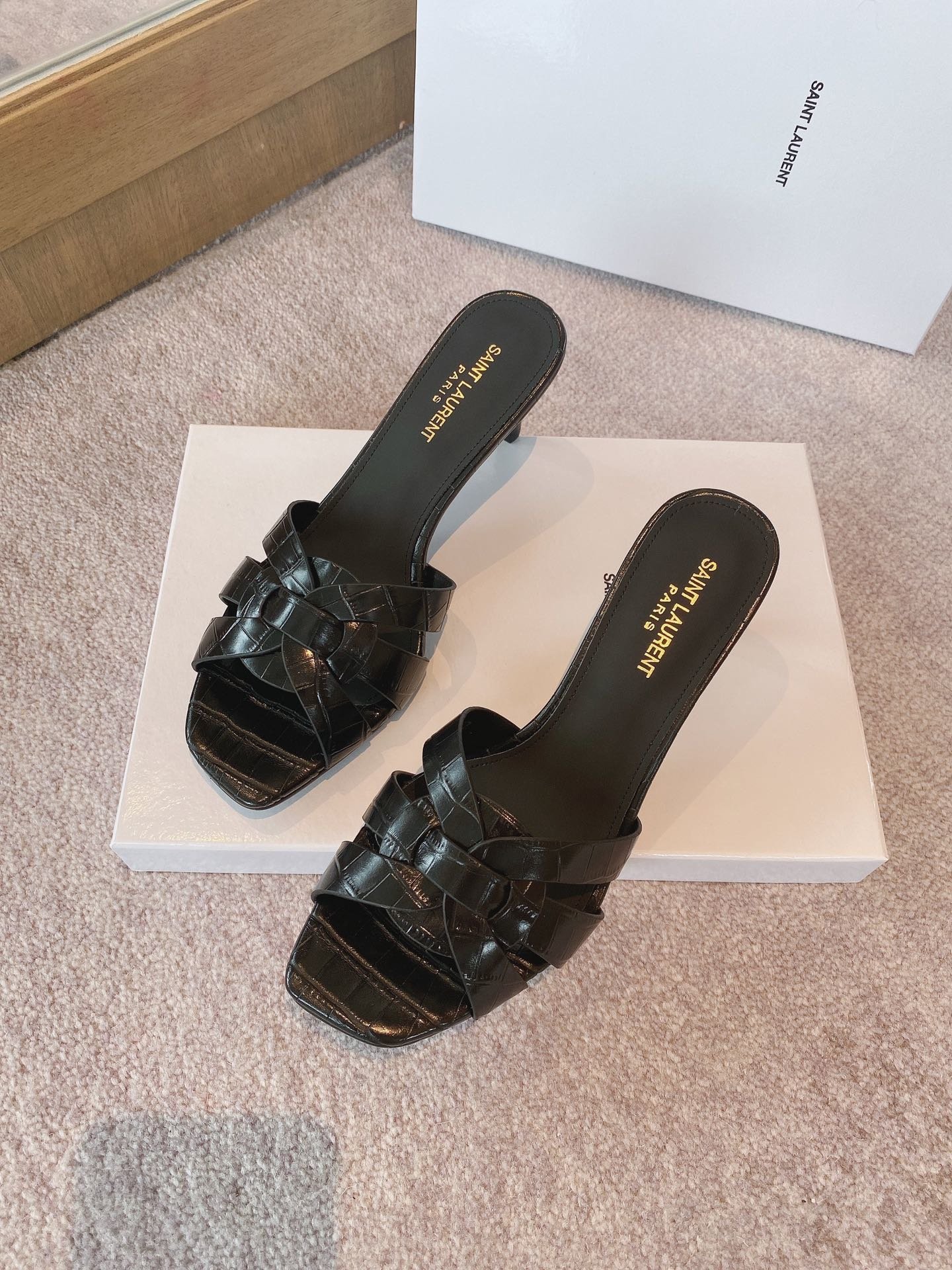 Yves Saint Laurent Women's Tribute Heeled Mules Black For Women YSL 6509861YQ001000 - Soul Replicas