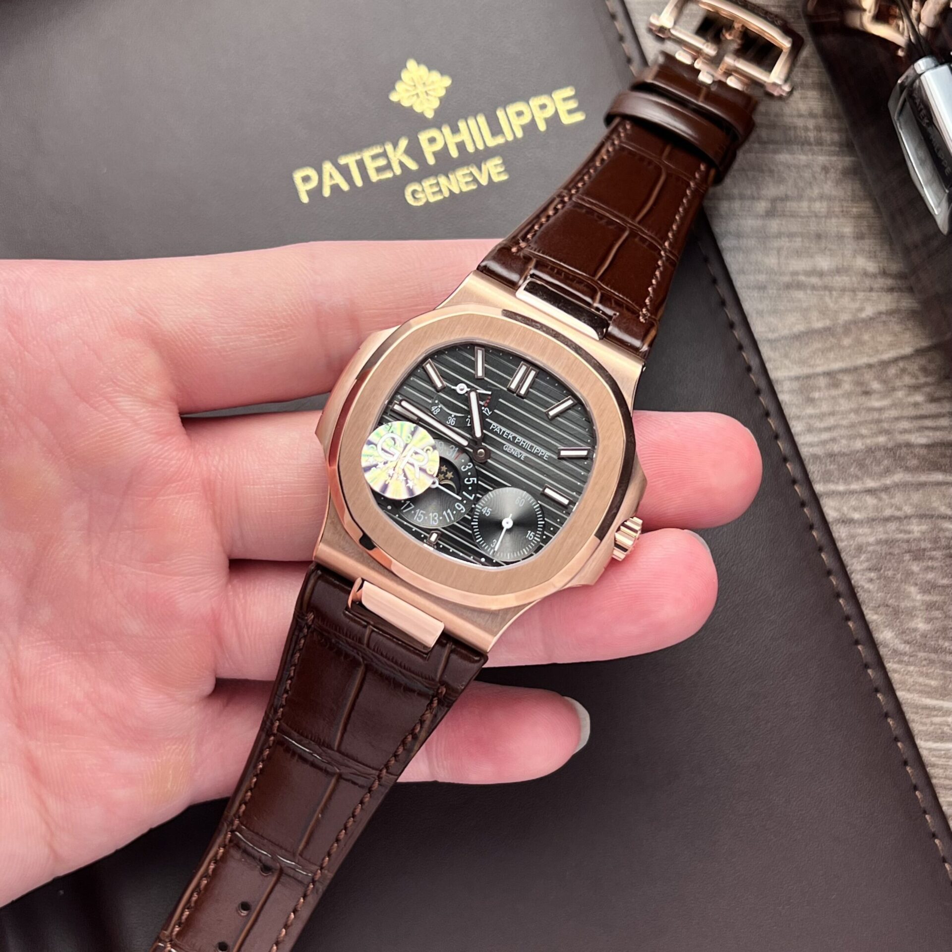 Patek Philippe Replica Watch Nautilus 5712R Brown Leather Strap GR Factory 40mm - Soul Replicas
