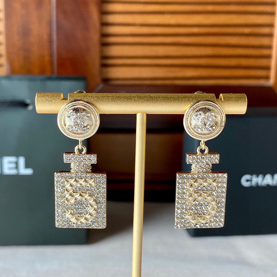 Chanel Earrings - Soul Replicas