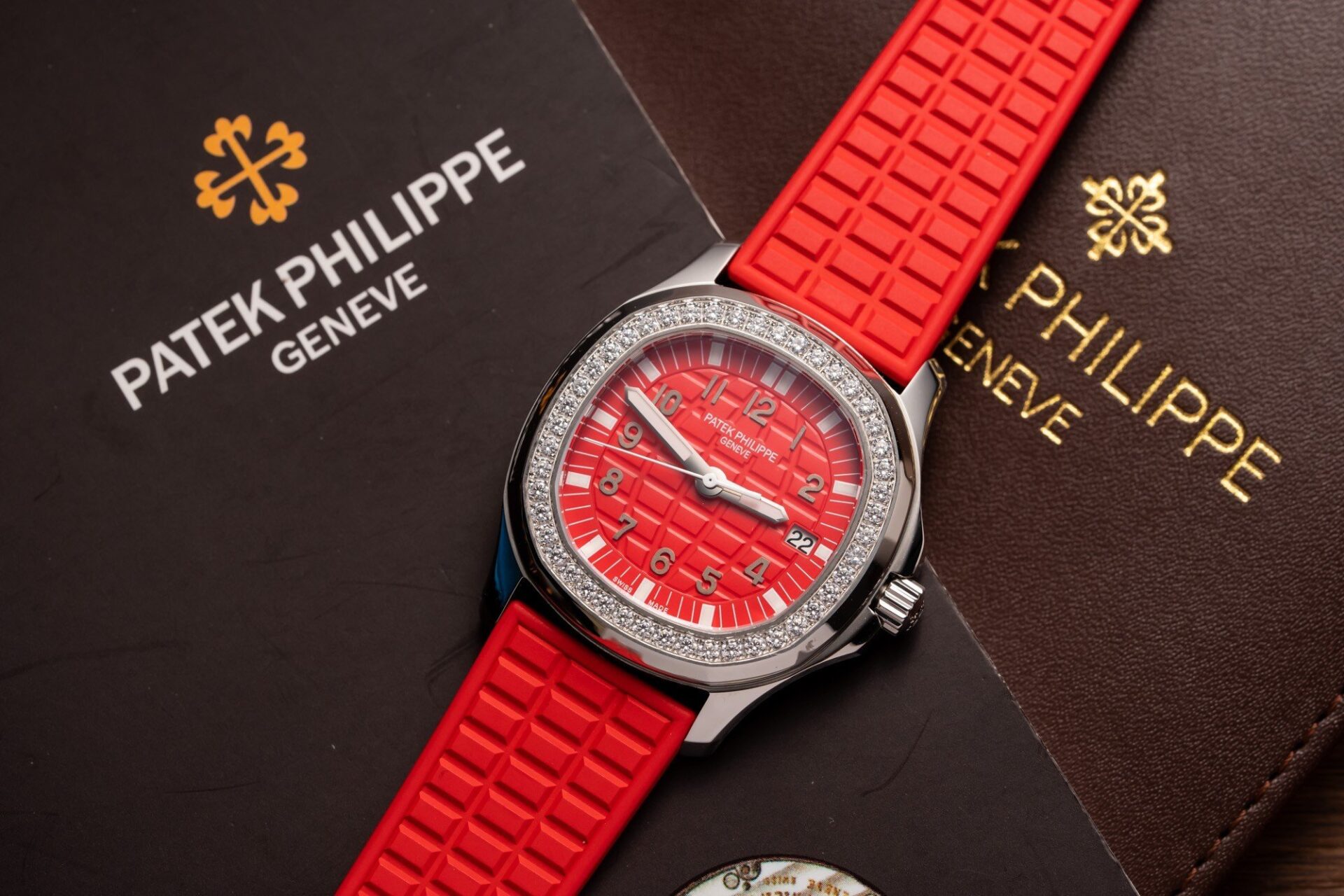 Patek Philippe Aquanaut 5067G Replica Watch Red PPF 35.6mm - Soul Replicas