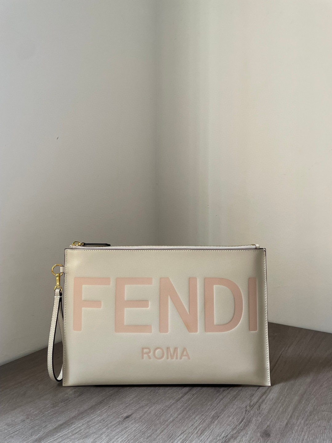 Fendi Flat Pouch White Large Pouch Bag For Woman 34cm/13in 8N0178AC9LF0K7E - Soul Replicas