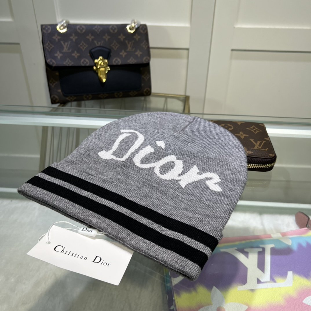 Dior Pompom Beanie In Grey - Soul Replicas