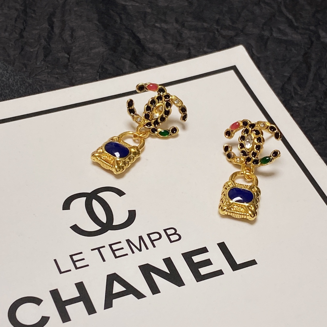 Chanel Earrings - Soul Replicas