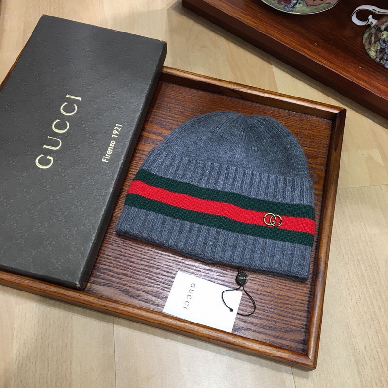 Gucci Beanie & Scarf Set In Grey - Soul Replicas
