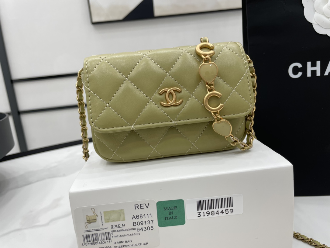 Chanel Classic Distressed Green For Women. Women-s Bags 4.7in/12cm - Soul Replicas