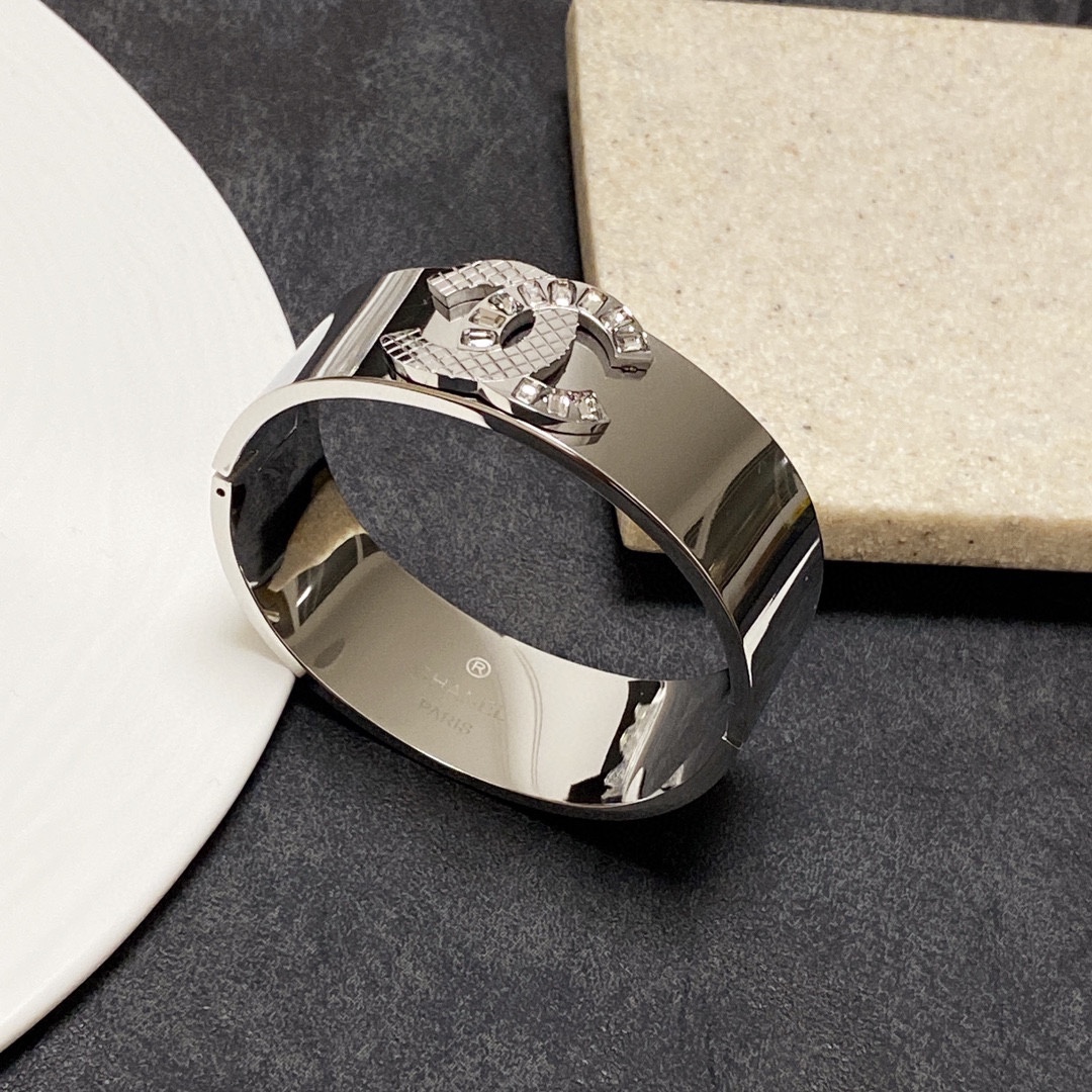 Chanel Bracelet - Soul Replicas