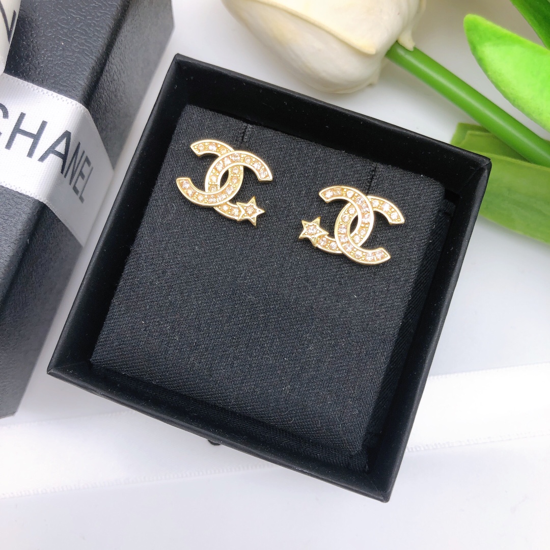 Chanel Earrings - Soul Replicas