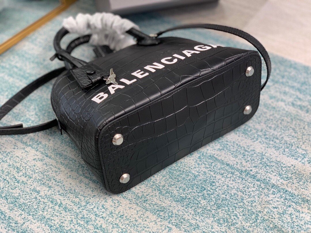 Balenciaga Ville XXS Handbag In Black. For Women. Women-s Bags 8.6in/22cm - Soul Replicas