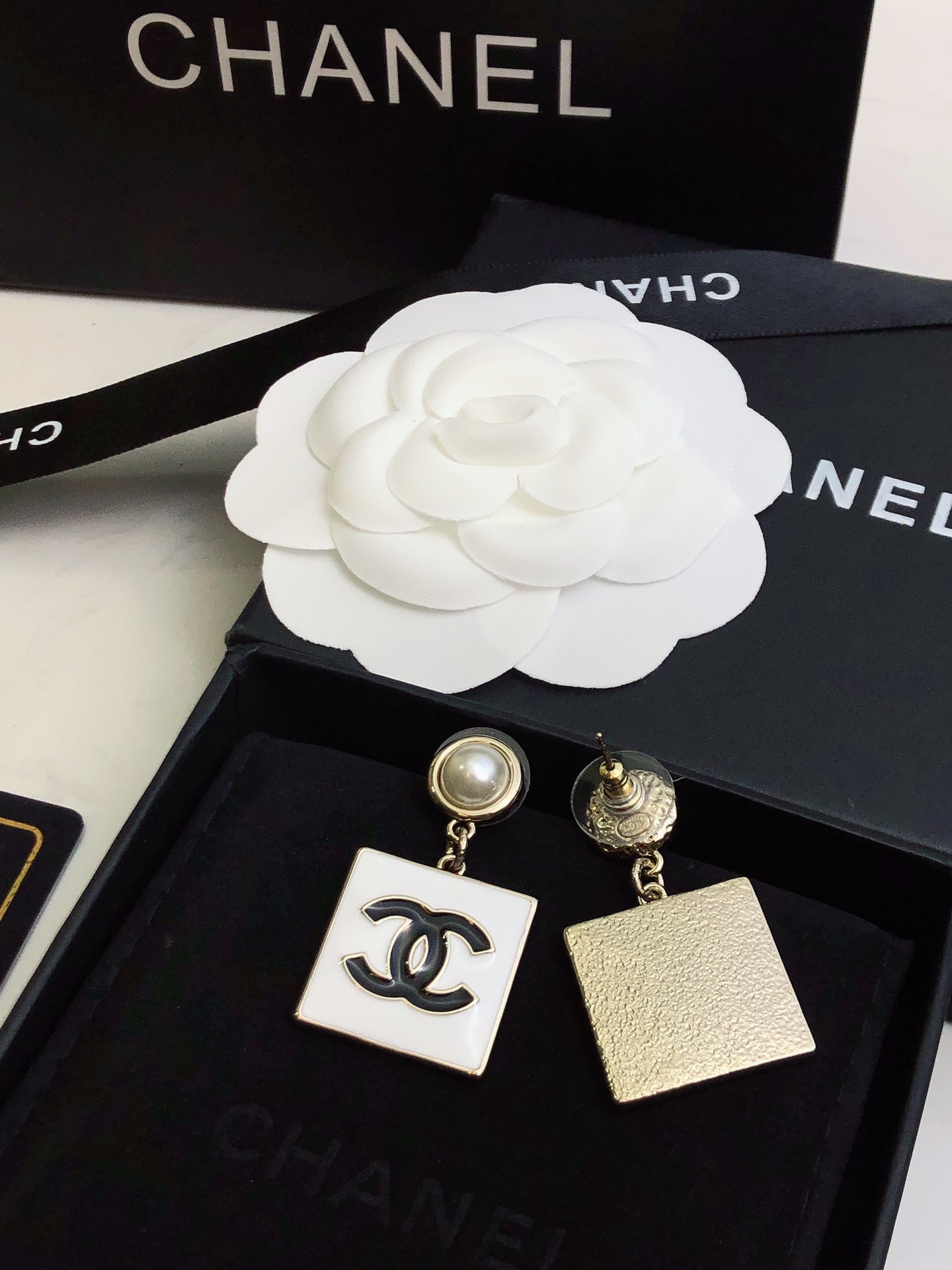Chanel Earrings - Soul Replicas