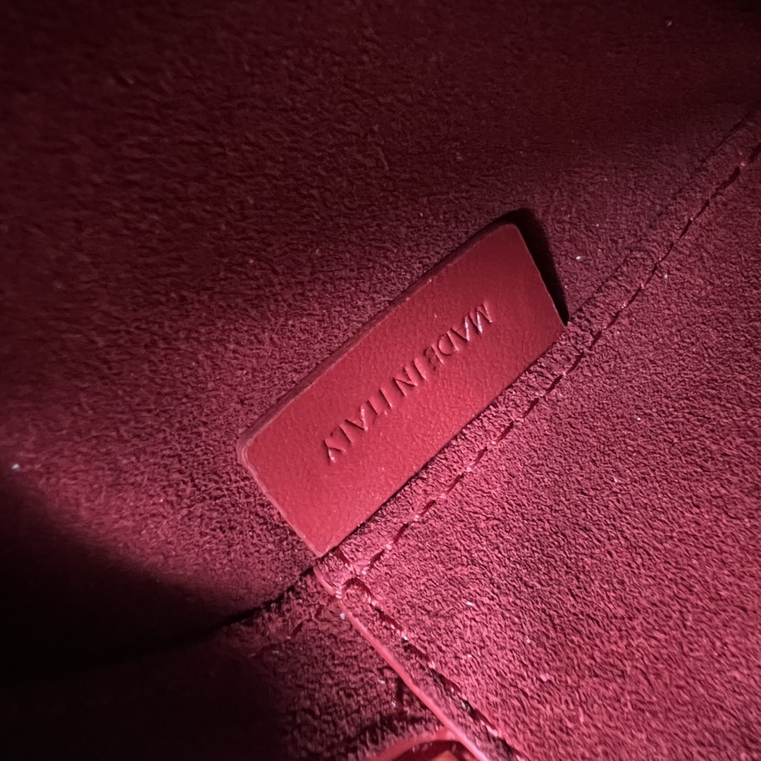 Celine Medium Heart Bag Red For Women 6in/14.5cm 198223DUA.27ED - Soul Replicas