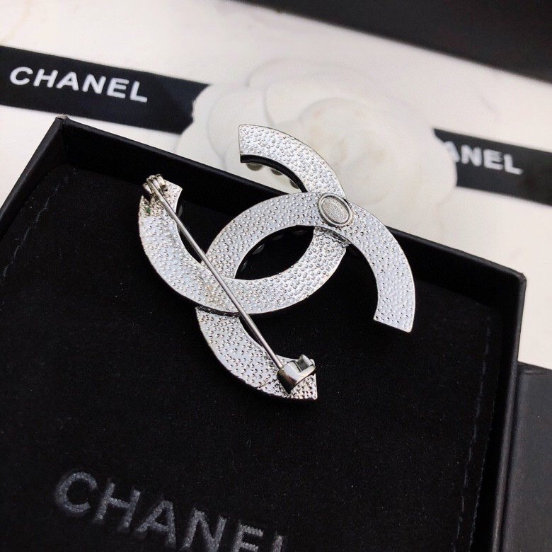 Chanel Brooch - Soul Replicas
