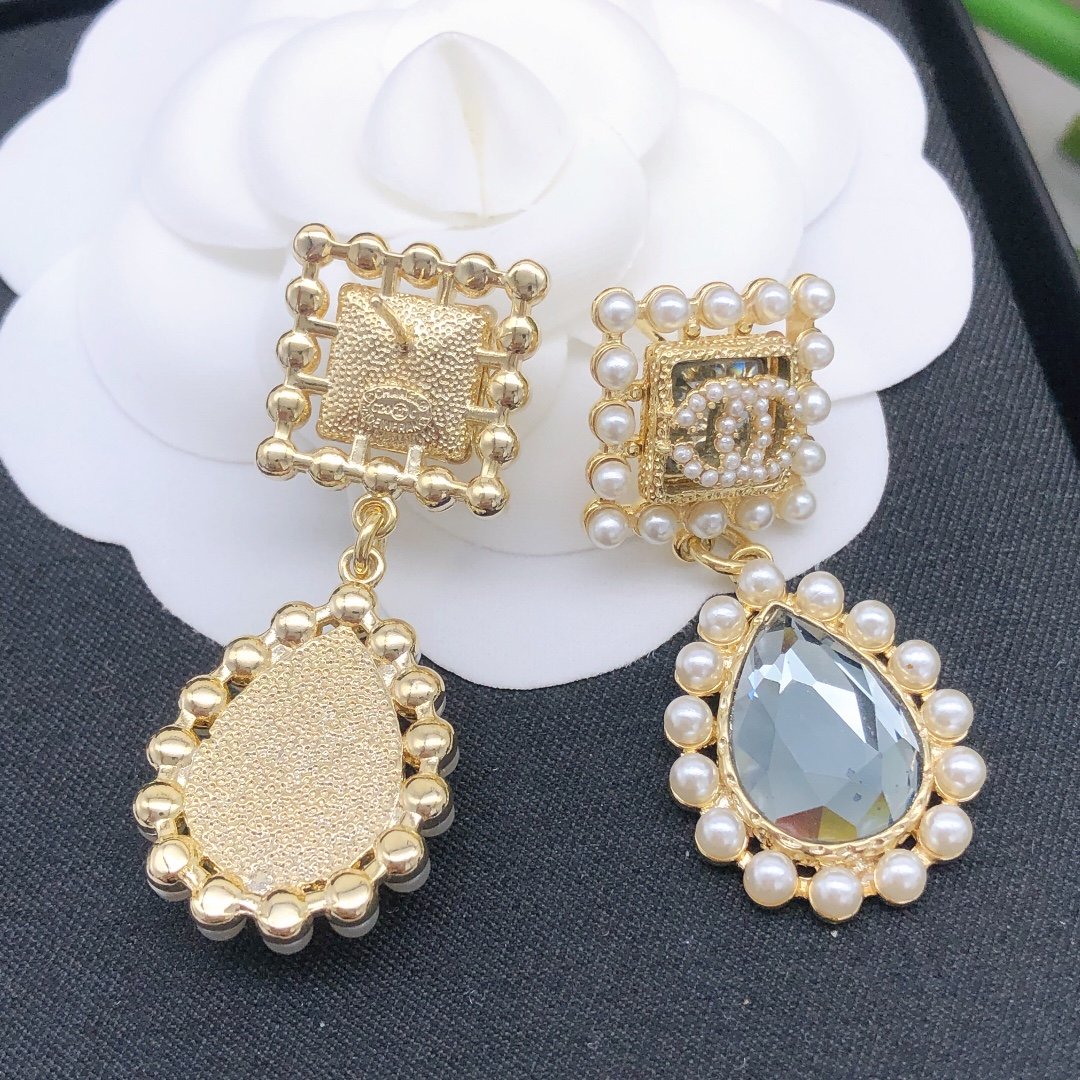 Chanel Earrings - Soul Replicas