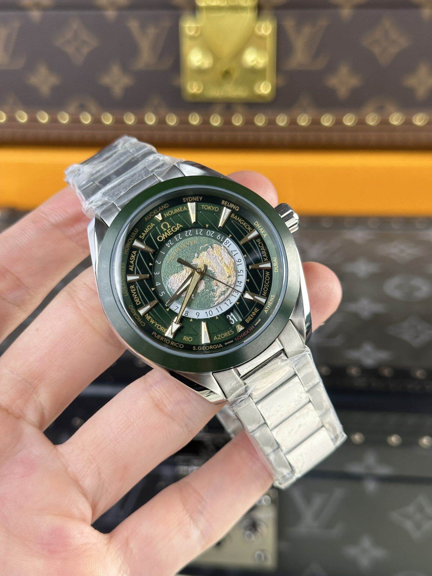 Omega Replica Watch Seamaster Aqua Terra Dial Green 43mm - Soul Replicas