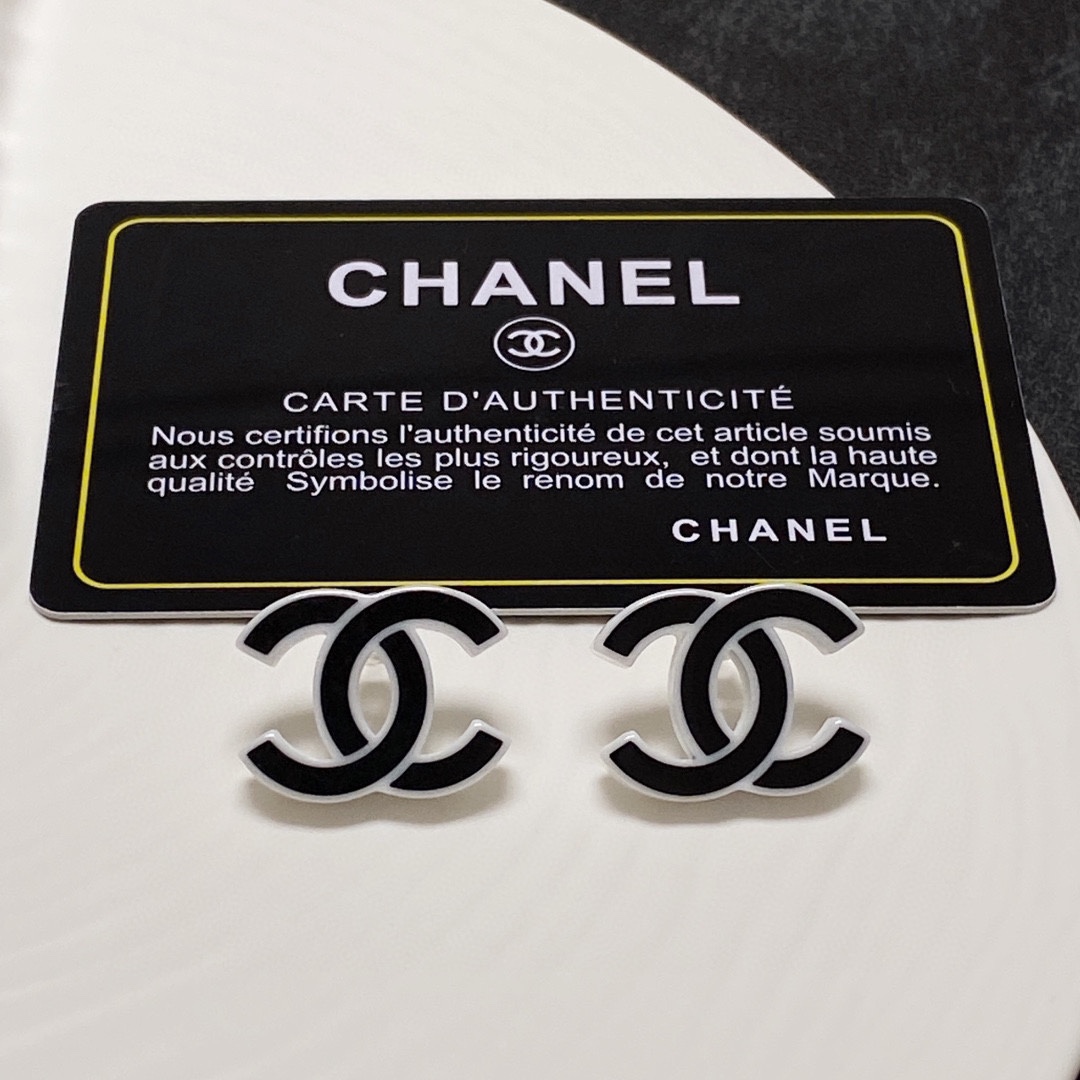 Chanel Earrings - Soul Replicas
