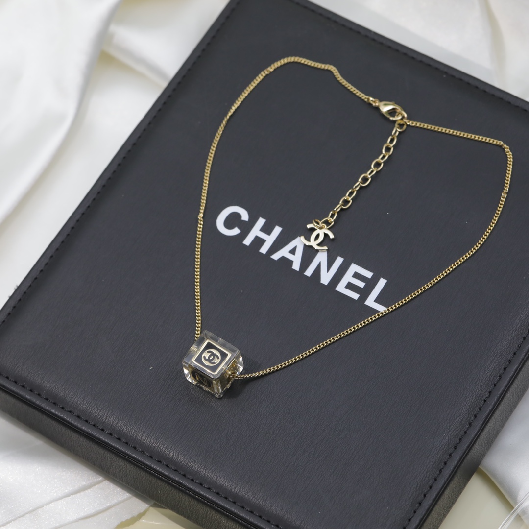 Chanel Necklace - Soul Replicas
