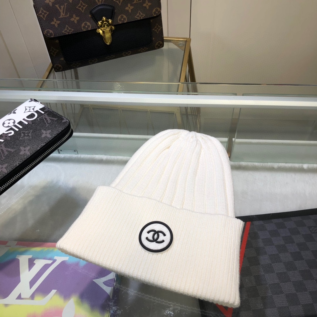 Chanel Beanie In White - Soul Replicas
