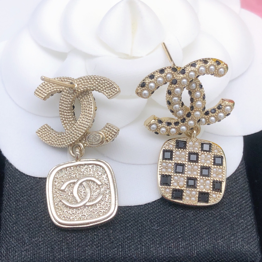 Chanel Earrings - Soul Replicas
