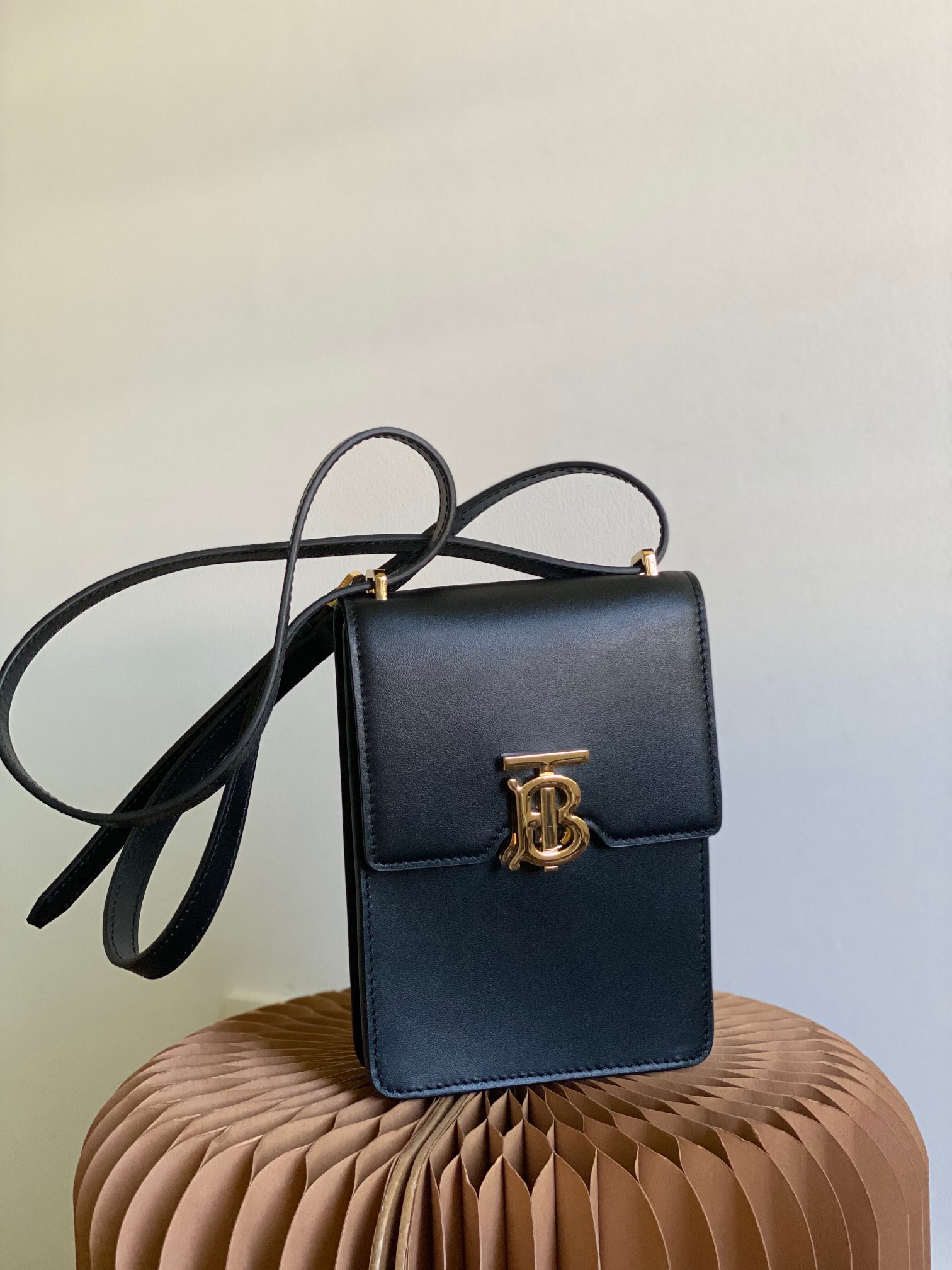 Burberry Robin Bag Monogram Black For Women. Women-s Bags 7.5in/14cm 80330421 - Soul Replicas