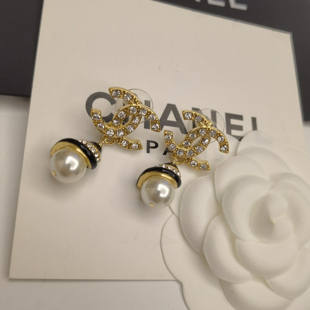 Chanel Earrings - Soul Replicas