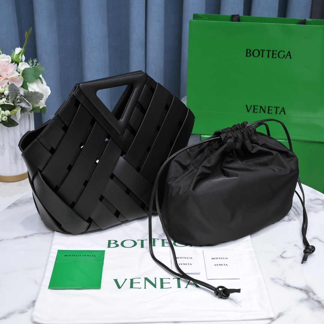 Bottega Veneta Point Dark Black. For Women. Women-s Bags 9.8in/25cm - Soul Replicas