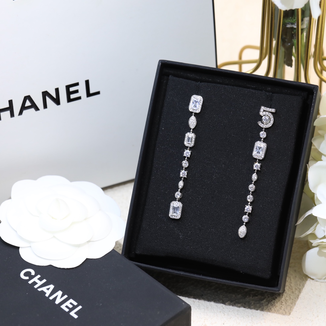Chanel Earrings - Soul Replicas