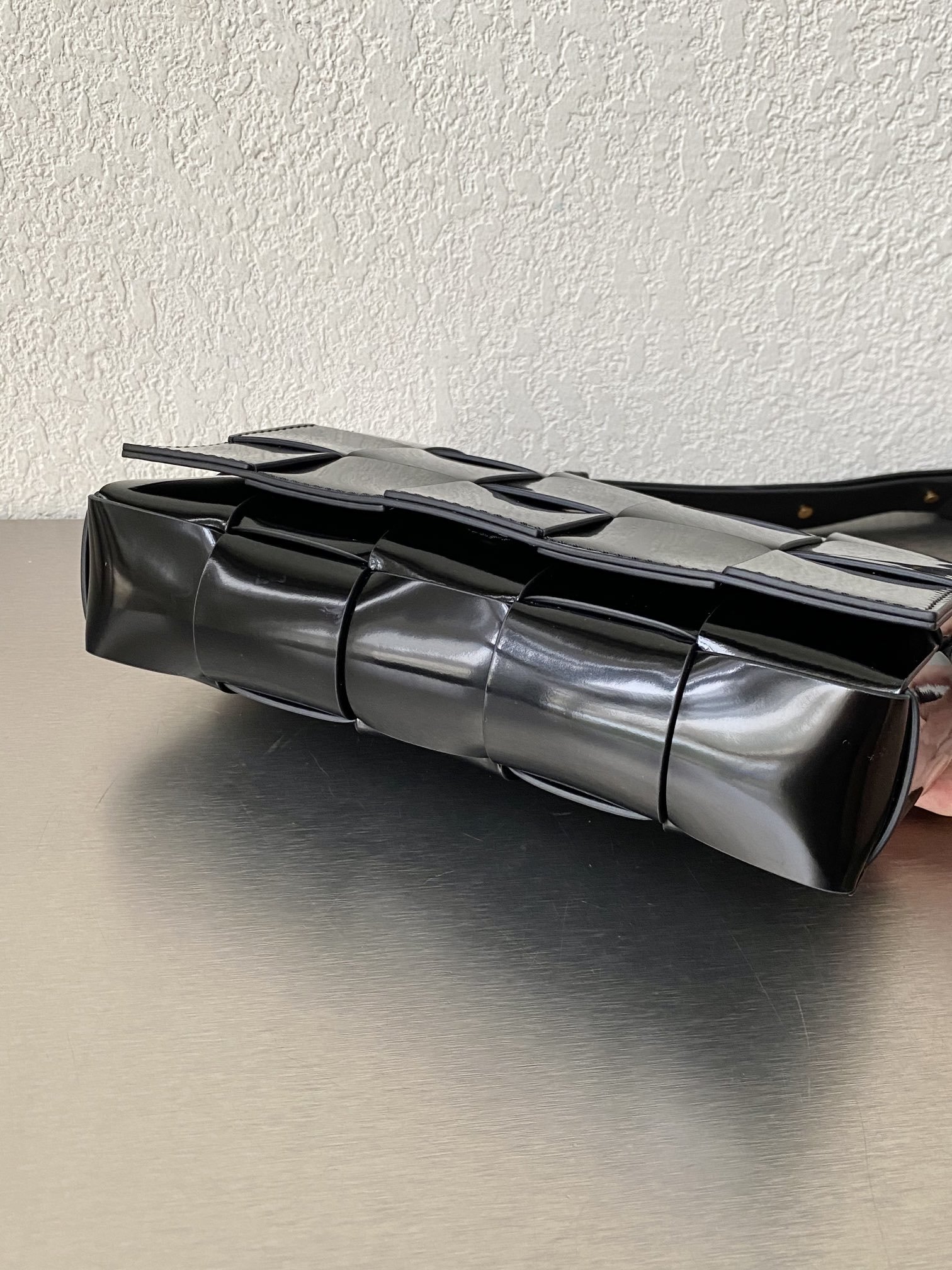 Bottega Veneta Cassette Black. For Women. Women-s Bags 9.1in/23cm 578004V1EP38425 - Soul Replicas