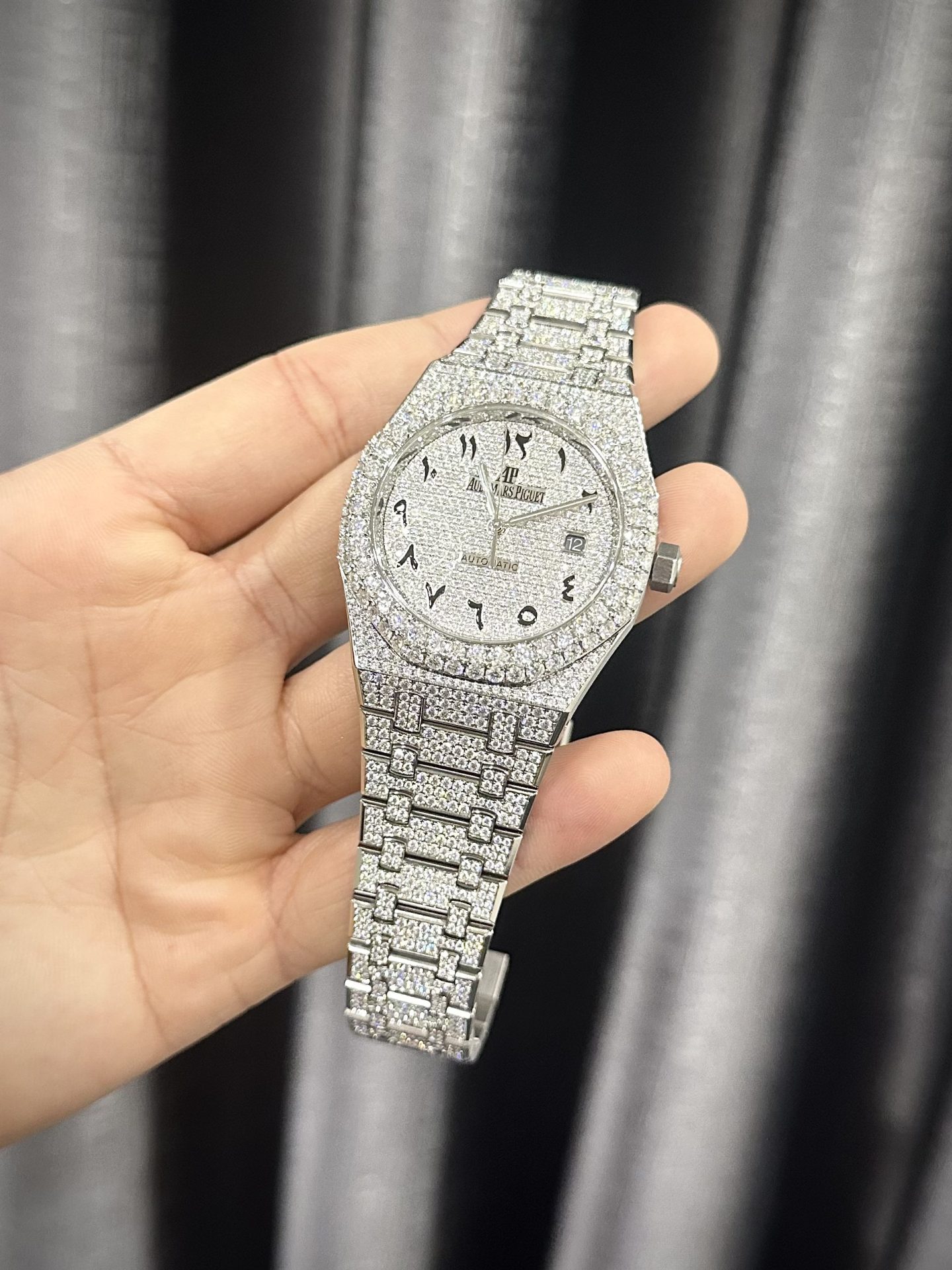 Audemars Piguet Best Replica Watch Royal Oak Custom Moissanite Diamonds 41mm - Soul Replicas