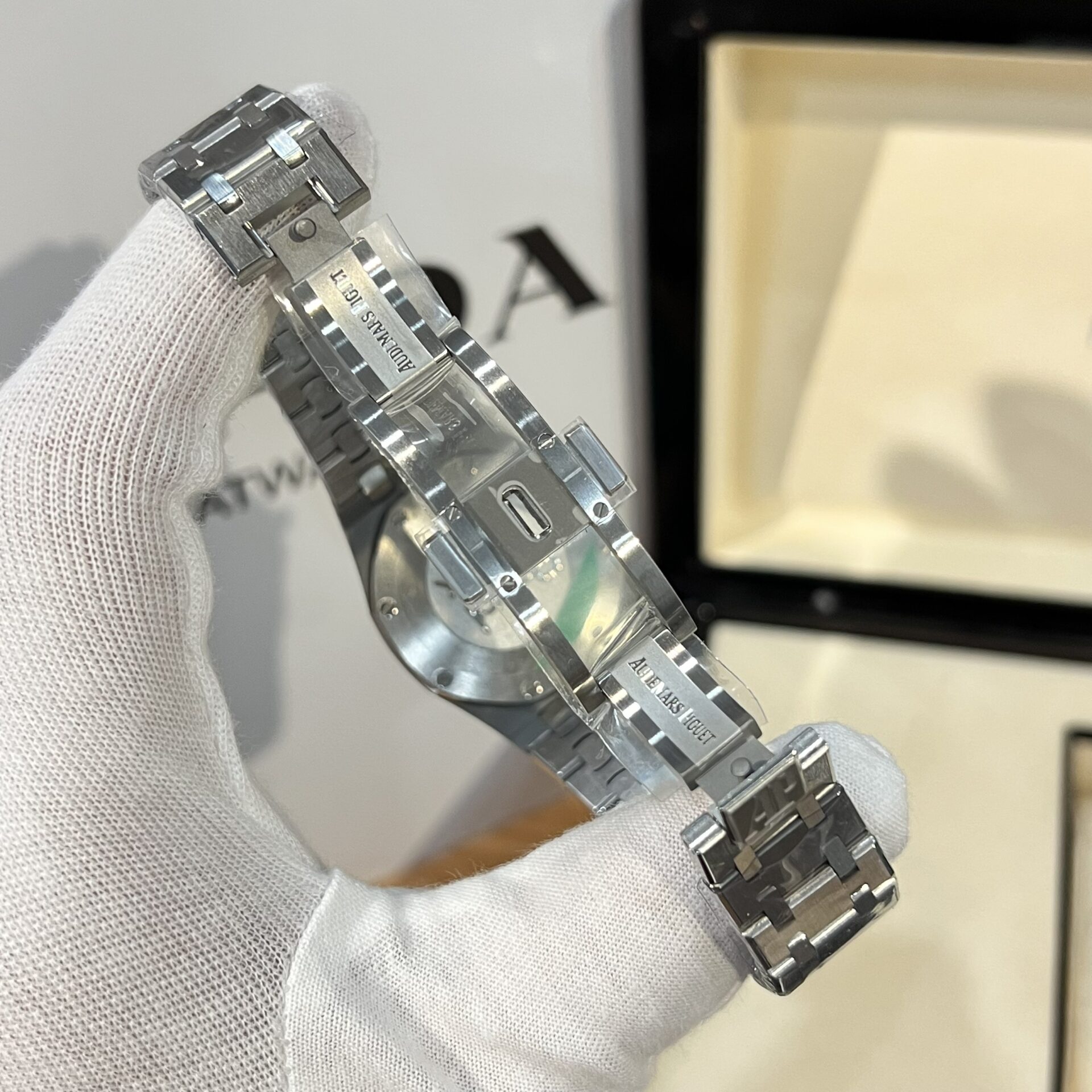 Audemars Piguet Royal Oak Replica Watch With Diamond 33mm - Soul Replicas