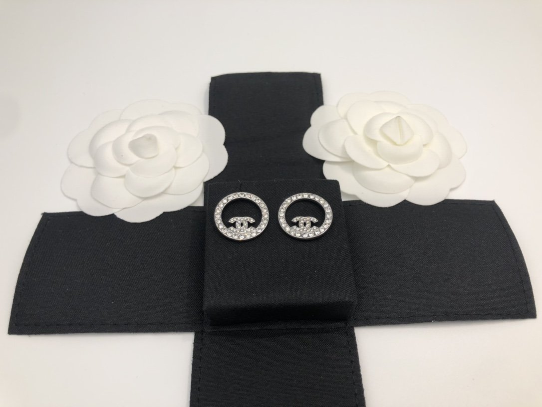 Chanel Earrings - Soul Replicas