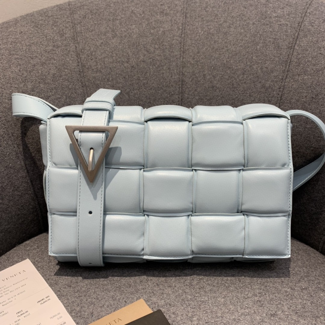 Bottega Veneta Padded Cassette Bag For Women 10.2in/26cm In Light Blue - Soul Replicas
