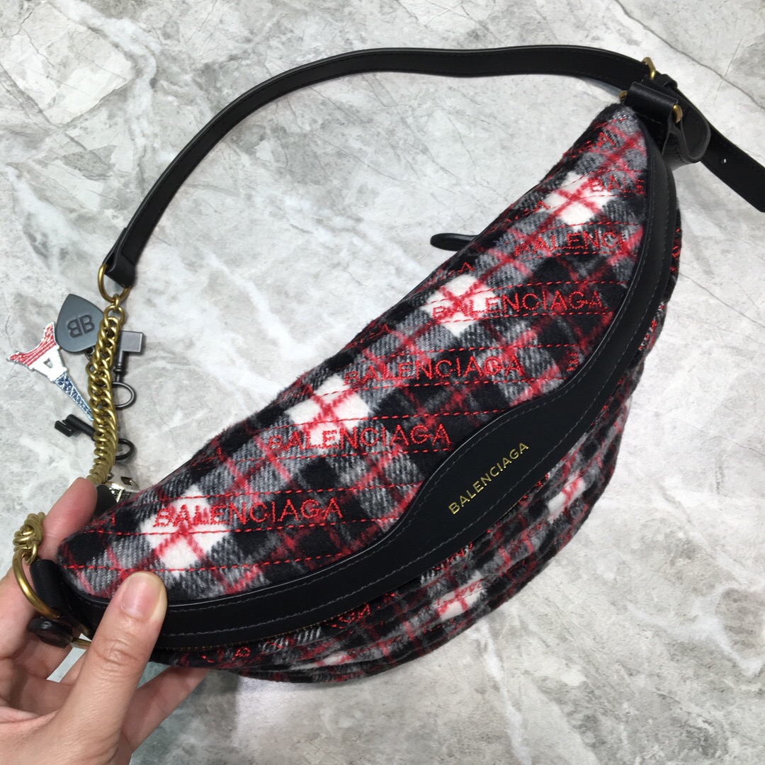 Balenciaga Souvenir XXS Belt Bag In Checkered Red. For Women. Women-s Bags 11.8in/30cm - Soul Replicas