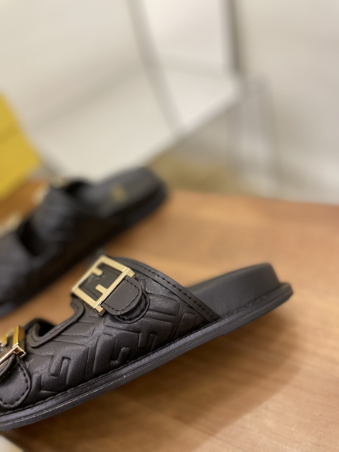 Fendi Feel Slides Black For Women - Soul Replicas